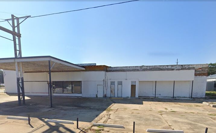 Pictures of Retail property located at 601 W 7th St, Texarkana, TX 75501 for sales - image #1