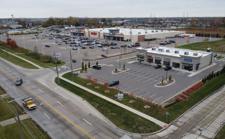 Pictures of Retail property located at 25377-25397 Schoenherr Road, Warren, MI 48089 for sales - image #1