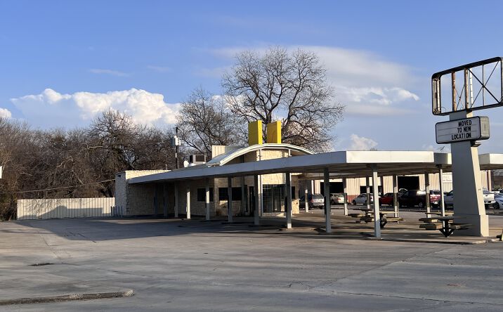 Pictures of Retail property located at 1304 Chico Highway, Bridgeport, TX 76426 for sales - image #1