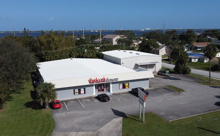 Pictures of Hospitality, Office, Retail property located at 2051 N Harbor City Blvd, Melbourne, FL 32935 for sales - image #1
