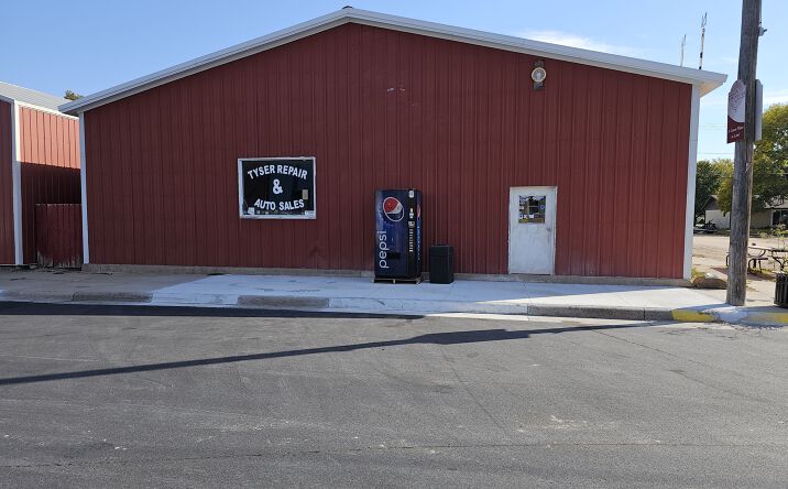 Pictures of Retail property located at 702 Washington Ave, Dorchester, NE 68343 for sales - image #1