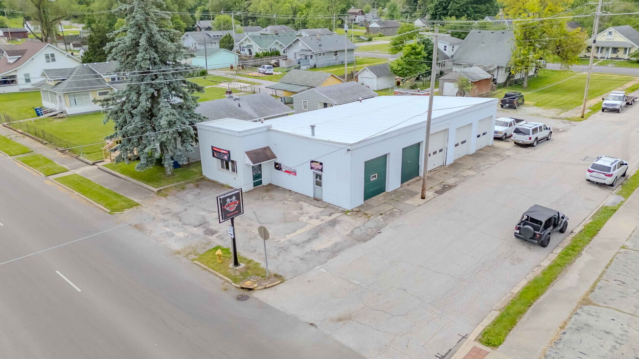 1702 S Adams St, Marion, IN 46953