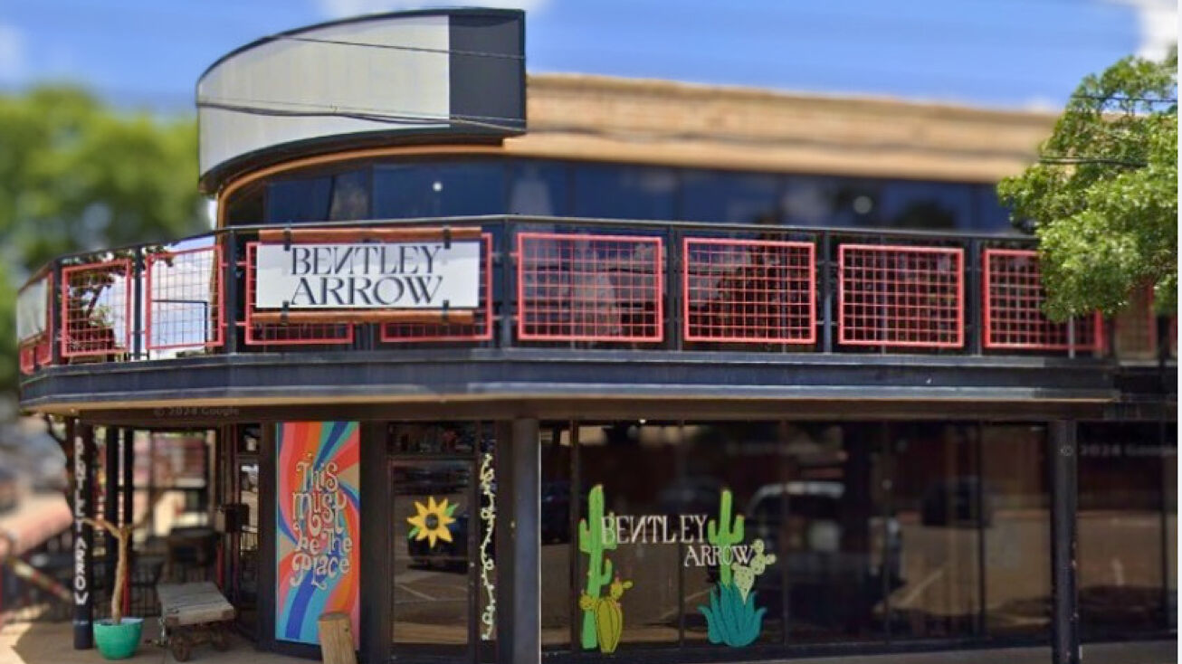 Pictures of Retail property located at 1719 Buddy Holly Ave, Lubbock, TX 79401 for sales - image #1