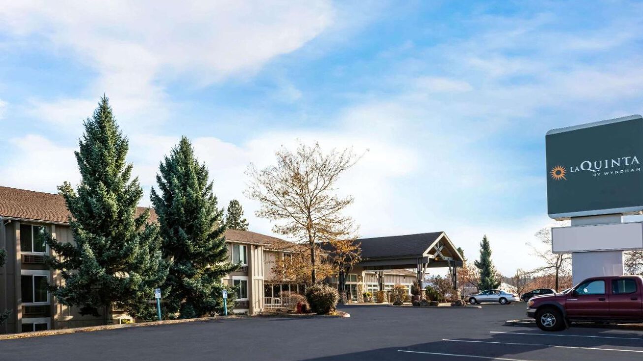 61200 S Hwy 97, Bend, OR 97702