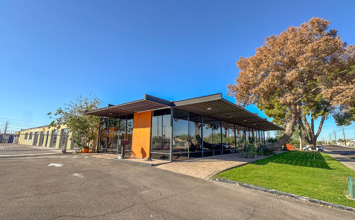Pictures of Industrial property located at 1000 N McClintock Dr, Tempe, AZ 85288 for sales - image #1
