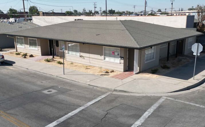 Pictures of Office property located at 2731 H St, Bakersfield, CA 93301 for sales - image #1