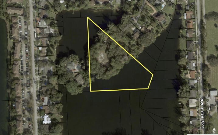 Pictures of Land property located at 14 Northwest Dr, Miami, FL 33126 for sales - image #1