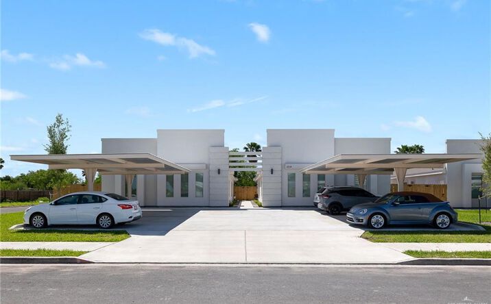 Pictures of Multifamily property located at 1010 Starr Street, Mercedes, TX 78570 for sales - image #1