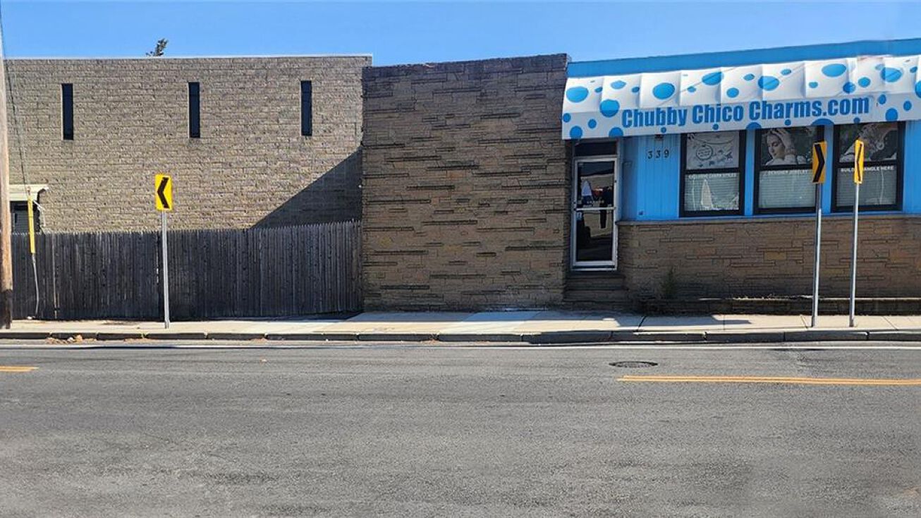 339 WOONASQUATUCKET Avenue, North Providence, RI 02911 | Crexi.com