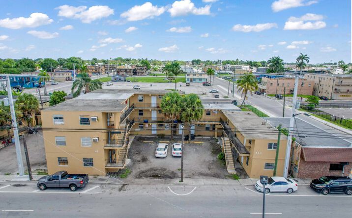 Pictures of Multifamily property located at 417 SW 6th St, Belle Glade, FL 33430 for sales - image #1
