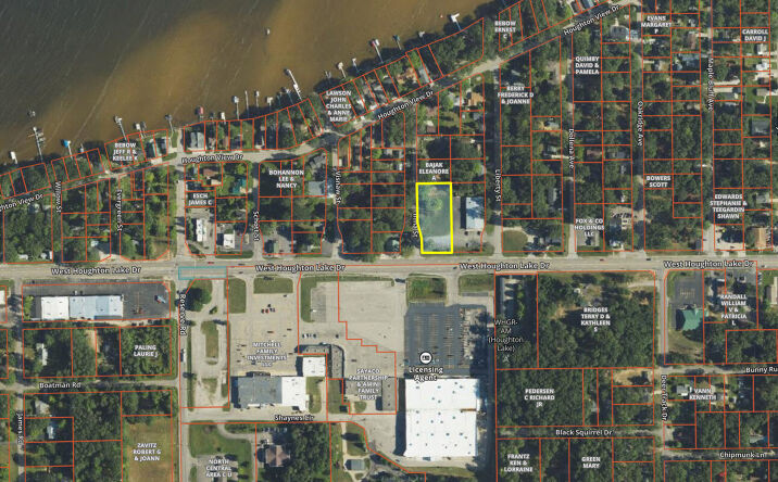 Pictures of Land property located at W Houghton Lk Dr, Houghton Lake, MI 48629 for sales - image #1