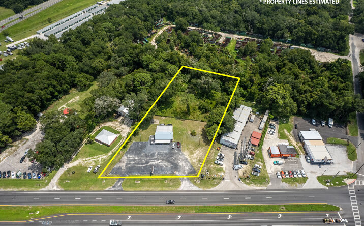 Pictures of Office, Retail property located at 9425 US-441, Ocala, FL 34480 for sales - image #1
