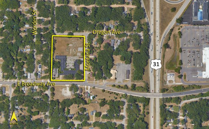 Pictures of Office, Land property located at 1442 E Broadway Ave, Norton Shores, MI 49444 for sales - image #1