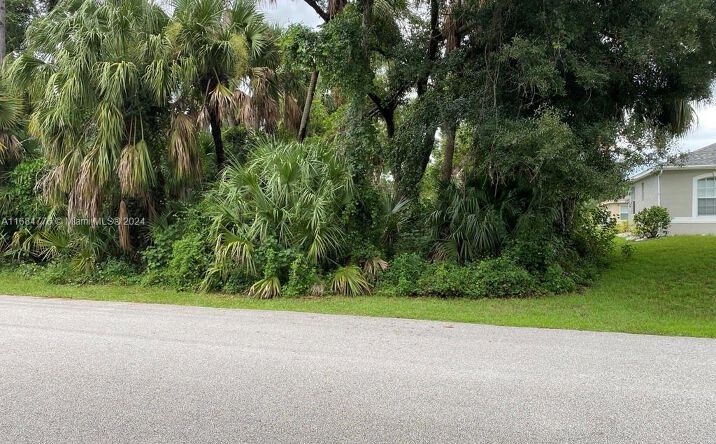 Pictures of Special Purpose property located at Russellville, North Port, FL 34288 for sales - image #1