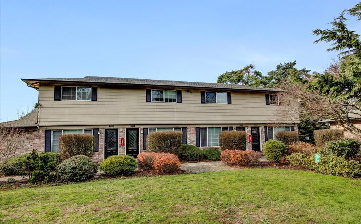 Pictures of Multifamily property located at 7833-7875 SE Johnson Creek Blvd, Portland, OR 97206 for sales - image #1