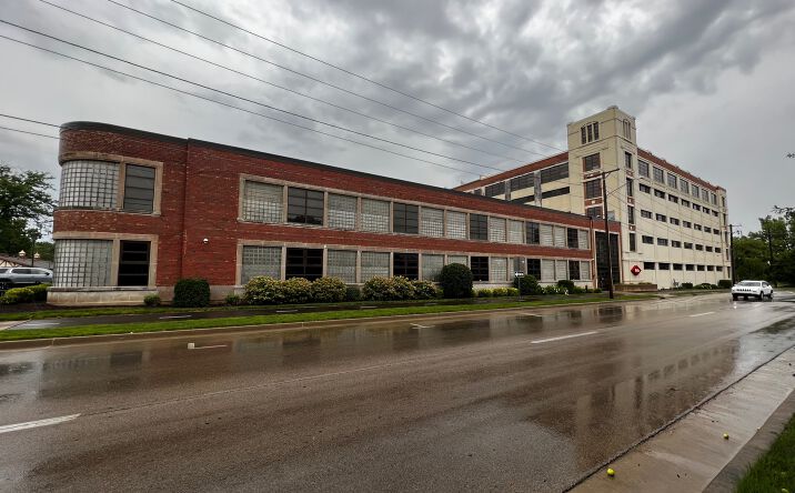 Pictures of Industrial property located at 120 E Clark St, Freeport, IL 61032 for sales - image #1