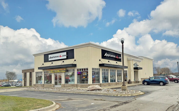Pictures of Retail property located at 4415 Corunna Rd, Flint, MI 48532 for sales - image #1