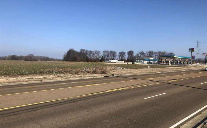 Pictures of Land, Industrial, Multifamily, Retail property located at COMMUNITY PARK RD, Dyersburg, TN 38024 for sales - image #1