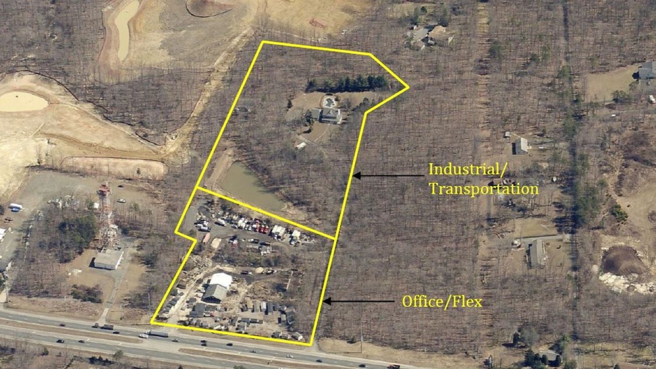 14195 Dumfries Road, Manassas, VA 20112