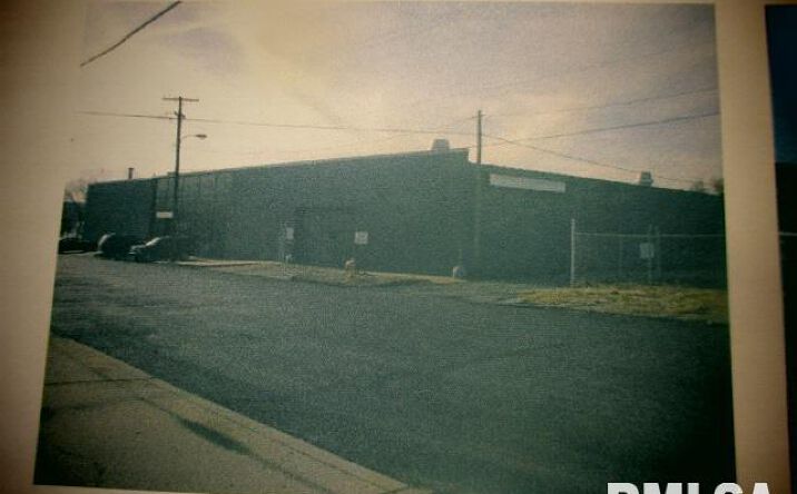 Pictures of Industrial, Self Storage, Office property located at 1034 NE ADAMS Street, Peoria, IL 61603 for sales - image #1