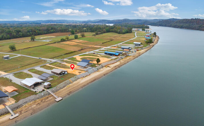 Pictures of Land property located at Lots 69A & 69B River Front Drive, Clifton, TN 38425 for sales - image #1