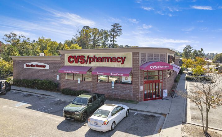 Pictures of Industrial, Retail property located at 5712 Castle Hayne Rd, Castle Hayne, NC 28429 for sales - image #1