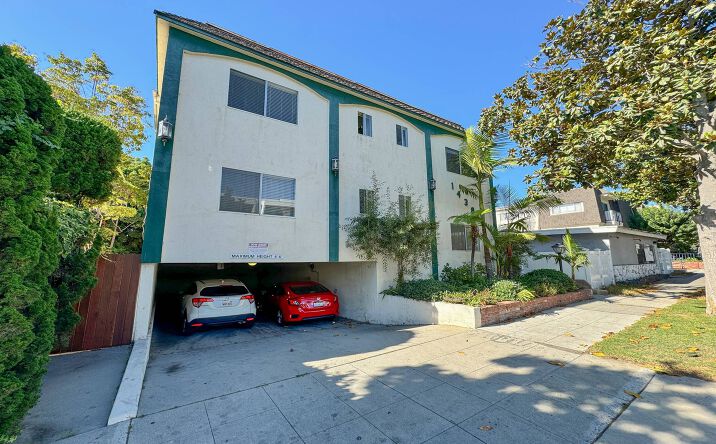 Pictures of Multifamily property located at 1438 14th St, Santa Monica, CA 90404 for sales - image #1