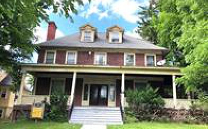 Pictures of Multifamily property located at 506 E Seneca St, Ithaca, NY 14850 for sales - image #1