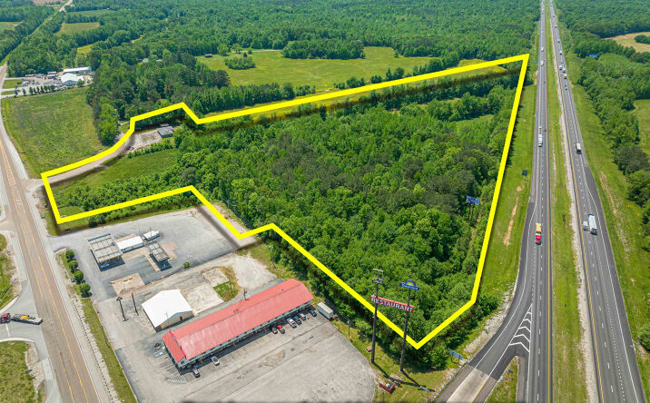 Pictures of Land, Industrial, Retail property located at 0 Interstate 40, Holladay, TN 38341 for sales - image #1