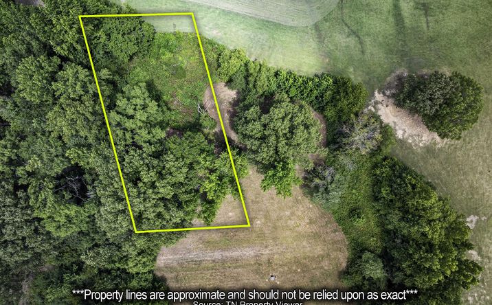 Pictures of Land, Multifamily property located at 18 Fairway Lane, Decaturville, TN 38329 for sales - image #1