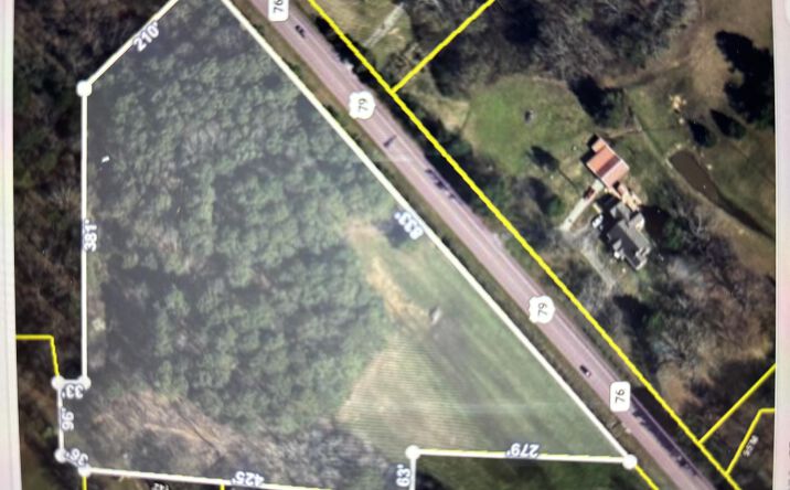 Pictures of Land property located at 00 Highway 79, Gadsden, TN 38337 for sales - image #1