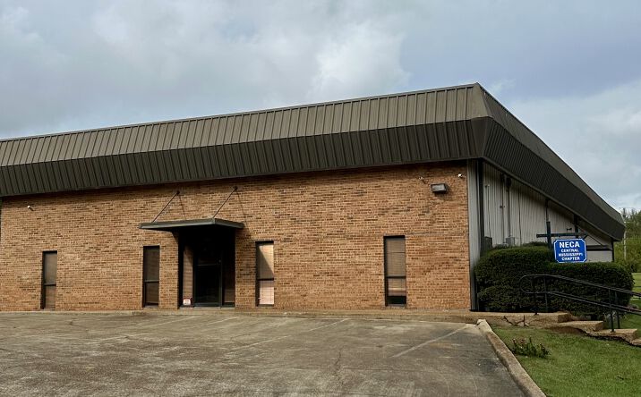 Pictures of Office property located at 5685 MS-18, Jackson, MS 39209 for sales - image #1