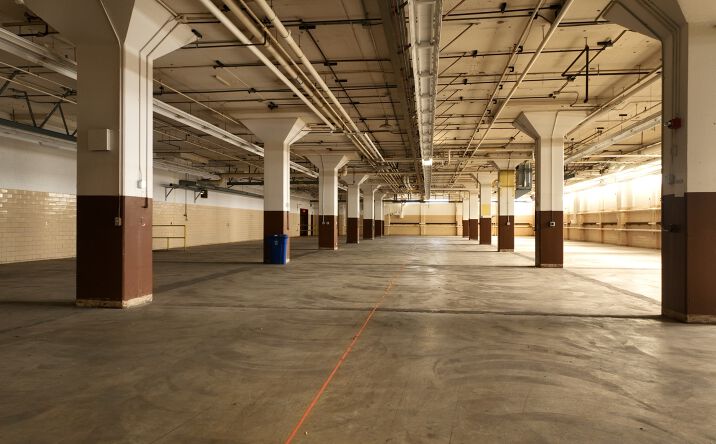 Pictures of Industrial property located at 4265 N 30th St, Milwaukee, WI 53216 for sales - image #1