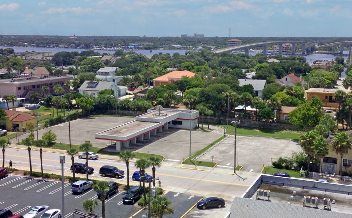 Pictures of Land property located at 519 N Oleander Ave, Daytona Beach, FL 32118 for sales - image #1