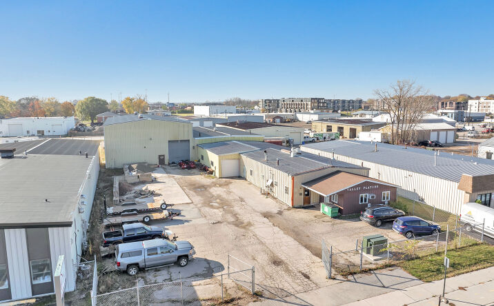 Pictures of Industrial property located at 729 Mike McCarthy Way, Green Bay, WI 54304 for sales - image #1