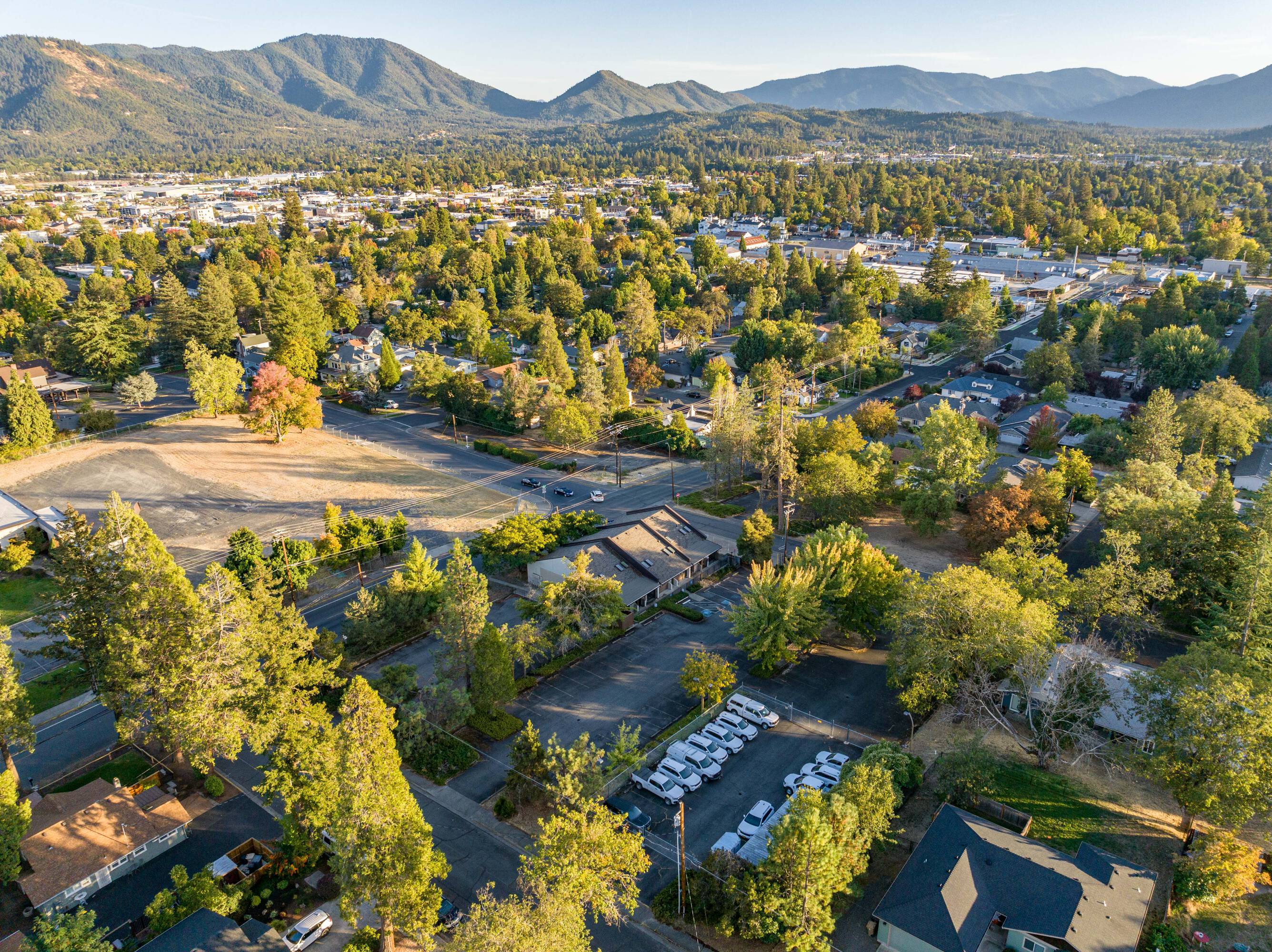 700 NW Dimmick St, Grants Pass, OR 97526