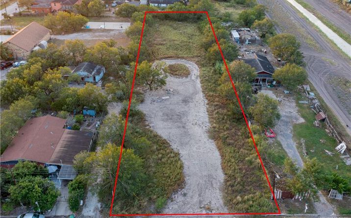 Pictures of Land, Multifamily property located at 7809 S Cisne Street, Pharr, TX 78577 for sales - image #1