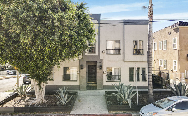 Pictures of Multifamily property located at 2300 Bellevue Ave, Los Angeles, CA 90026 for sales - image #1