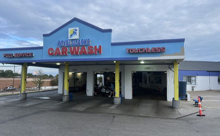 Pictures of Retail property located at 1700 Ford Ln, Saint Charles, MO 63303 for sales - image #1