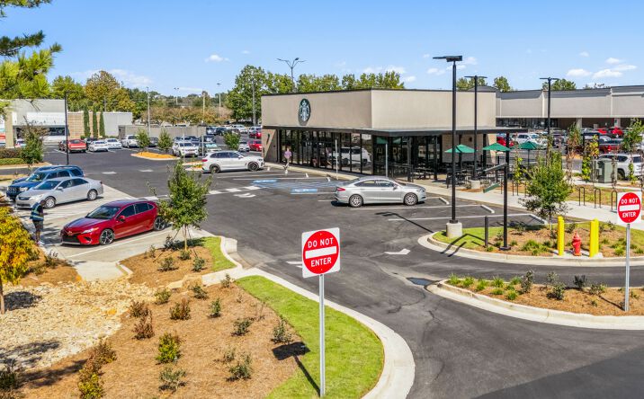 Pictures of Retail property located at 281 Eastern Shore Shopping Center, Fairhope, AL 36532 for sales - image #1