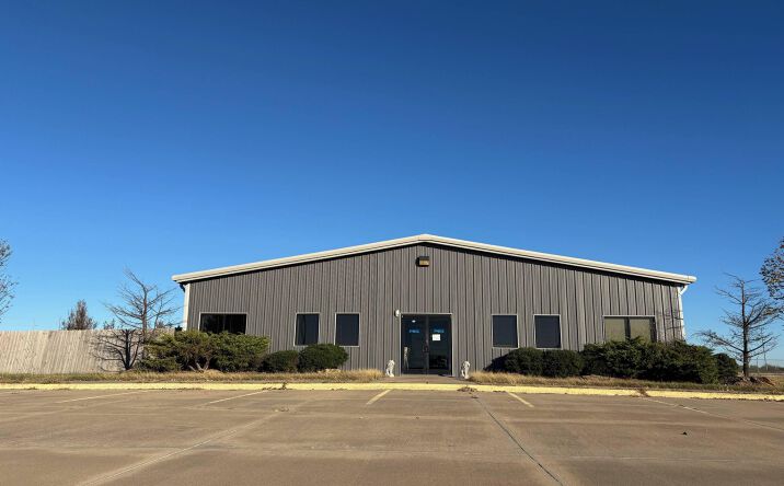 Pictures of Industrial property located at 41500 Wolverine Road, Shawnee, OK 74804 for sales - image #1