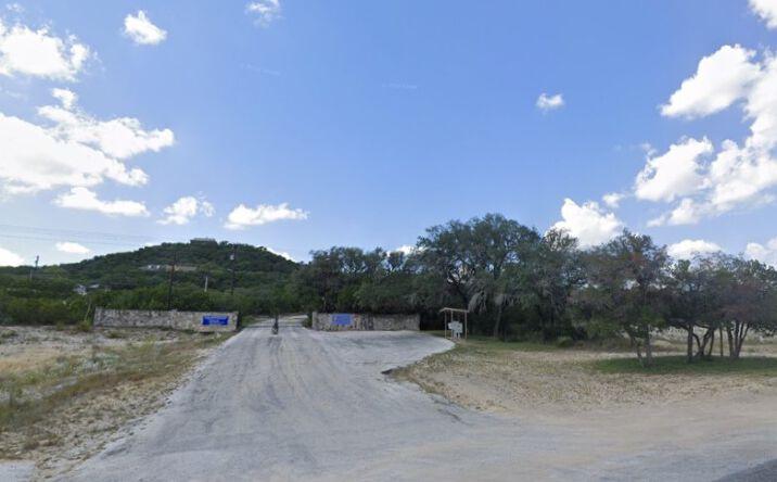 Pictures of Land property located at Scenic Harbour Dr, Lakehills, TX 78063 for sales - image #1