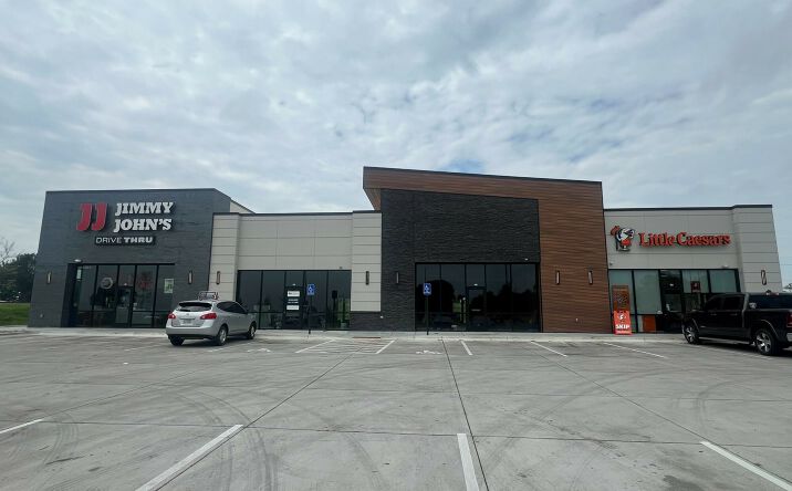 Pictures of Retail property located at 4002 N 203rd St, Omaha, NE 68022 for sales - image #1