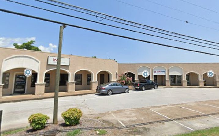 Pictures of Office, Retail property located at 1007 Ashland Terrace, Chattanooga, TN 37415 for sales - image #1