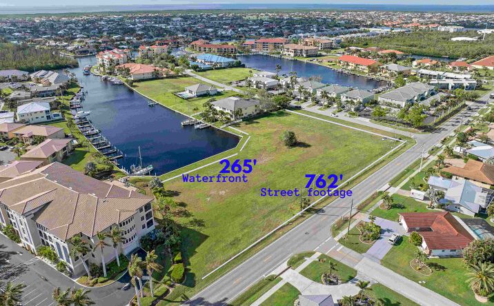 Pictures of Land, Multifamily property located at 1359 Aqui Esta, Punta Gorda, FL 33950 for sales - image #1