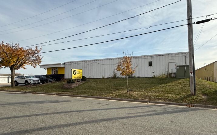 Pictures of Office, Industrial property located at 913 Watson Ave, Madison, WI 53713 for sales - image #1