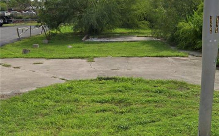 Pictures of Land property located at 1318 E Tyler Avenue, Harlingen, TX 78550 for sales - image #1