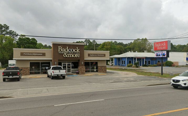 Pictures of Retail property located at 981 US-90, DeFuniak Springs, FL 32433 for sales - image #1
