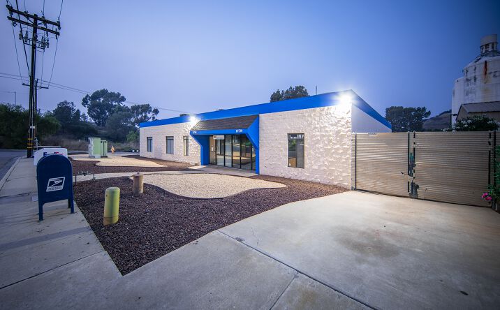 Pictures of Industrial property located at 10739 Roselle St, San Diego, CA 92121 for sales - image #1
