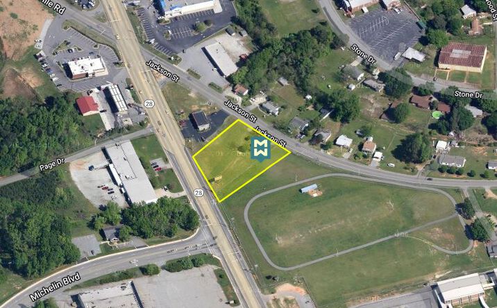 Pictures of Land property located at 1135 Jackson St, Anderson, SC 29625 for sales - image #1